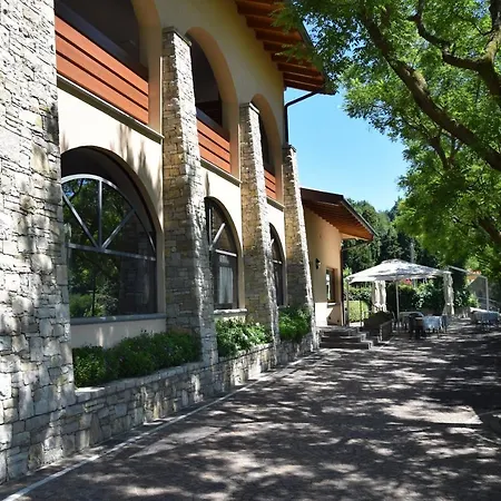 Panzió Al-colle Sotto il Monte