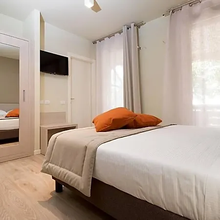 Al-colle Bed and breakfast
