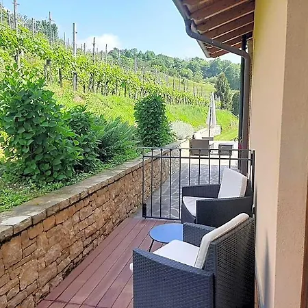 Al-colle Bed and breakfast 4*